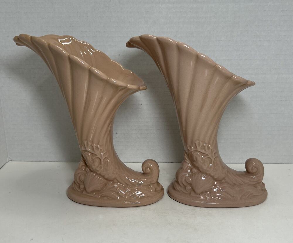Vtg Princeton China Coral Dusty Pink Seashell Swirl Cornacopa Ceramic Vases Qty2